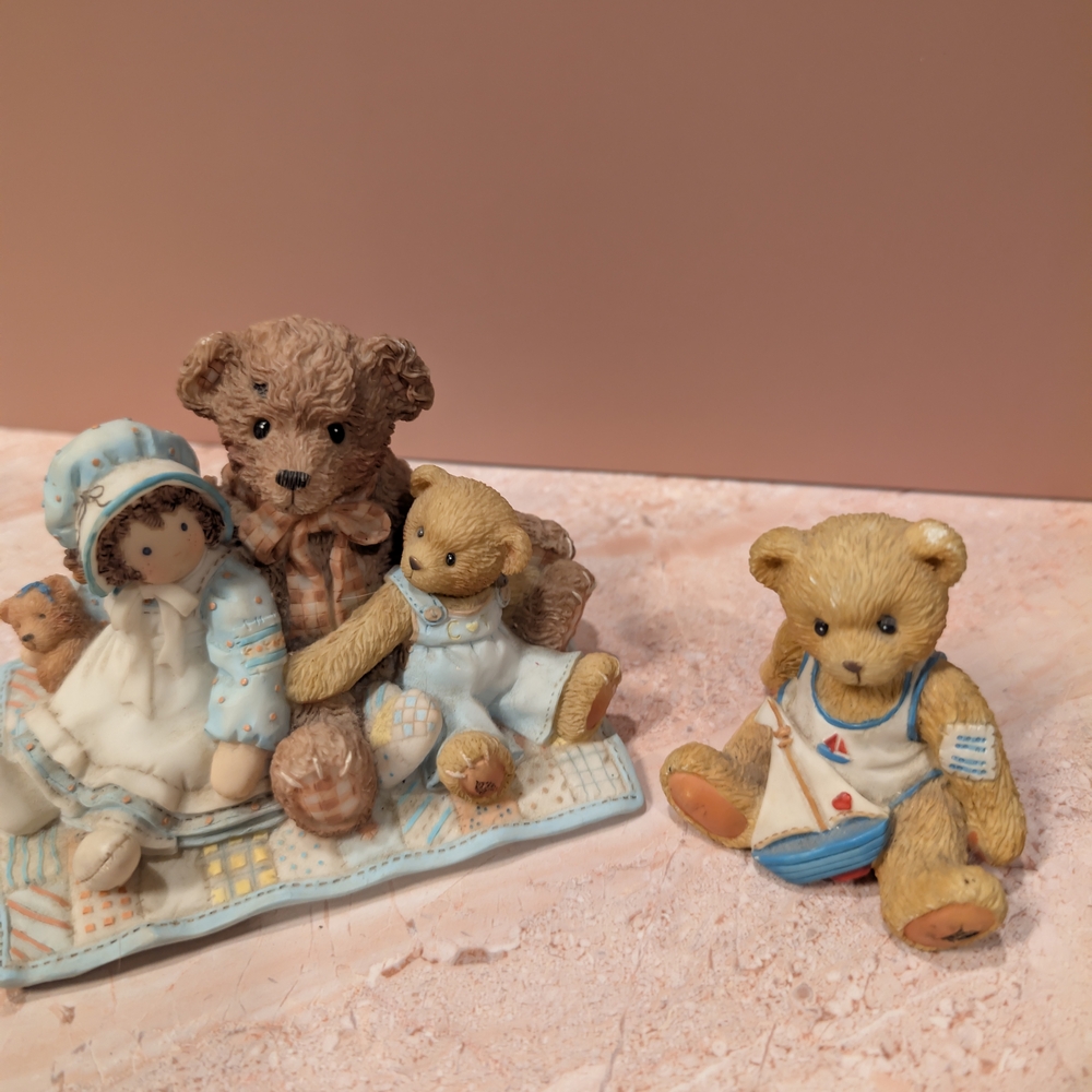 Cherished Teddies Figurines